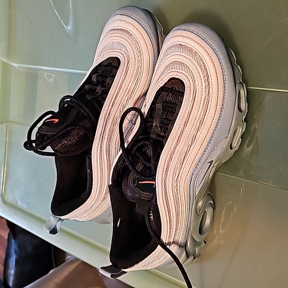 Gently worn nike air max 97 - Picture 2 of 3